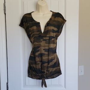 💗 LUCKY BRAND Short Cap Sleeve Tie-Front Top Camo Camouflage S